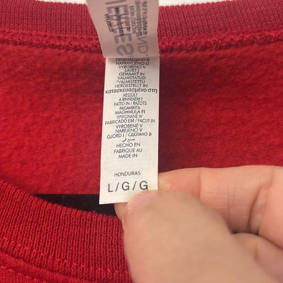 Mike Tyson Merry Chrithmith Jerzees Red Crewneck Sweatshirt size large - Picture 4 of 9